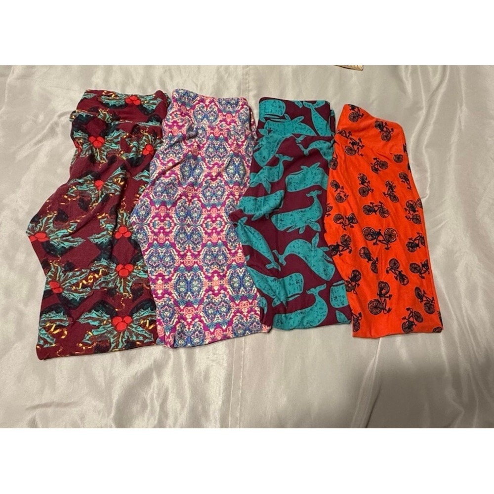 Lot (4) LULAROE LEGGINGS One Sz Retro Whale,Bicycle,Bows,Paisley‎